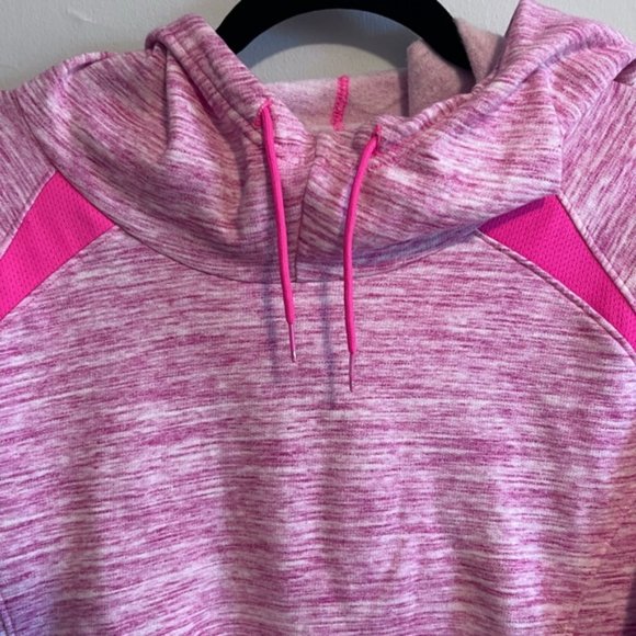 Underarmour Hoodie - Large in Heathered Pink - Picture 3 of 6